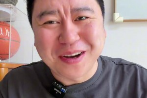 “乔丹的长子与次子”把爱德华兹认成吉米巴特勒 华子的反应...